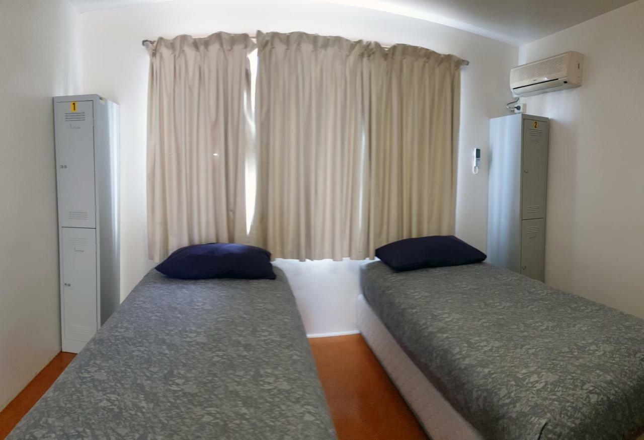 บัสเซลทัน แบกแพกเกอร์ส Hostel บัสเซลตัน ภายนอก รูปภาพ